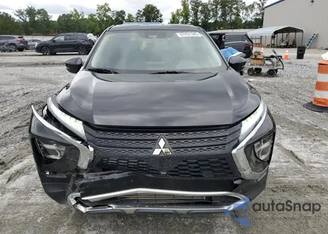 2022 Mitsubishi Eclipse Cross Se из США, поврежденный, VIN JA4ASWAA2NZ004850